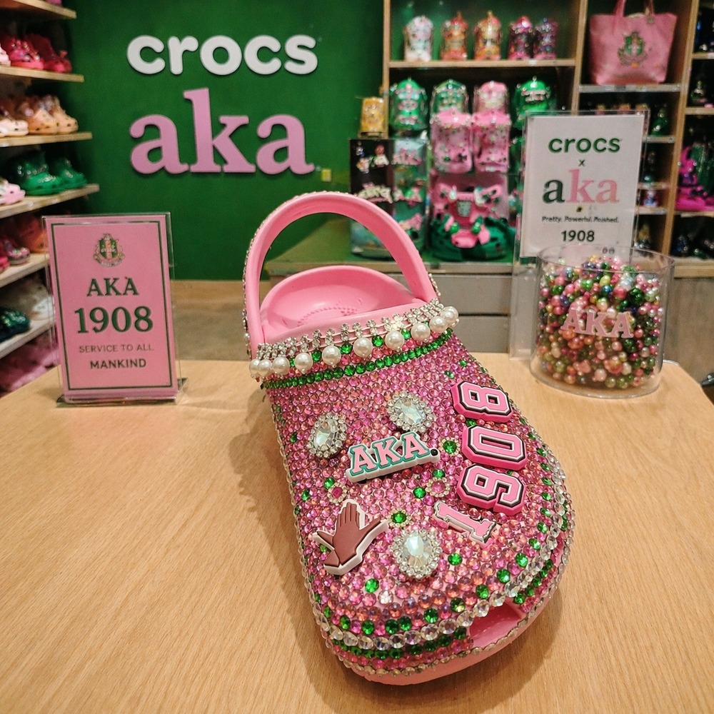 Crocs Alpha Kappa Alpha AKA Custom Rhinestone Clogs Pink Green Womens 9 Mens 7 - Picture 5 of 6